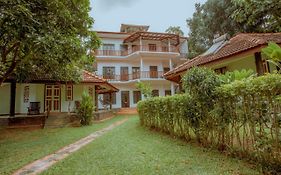 Paradise Bungalow
